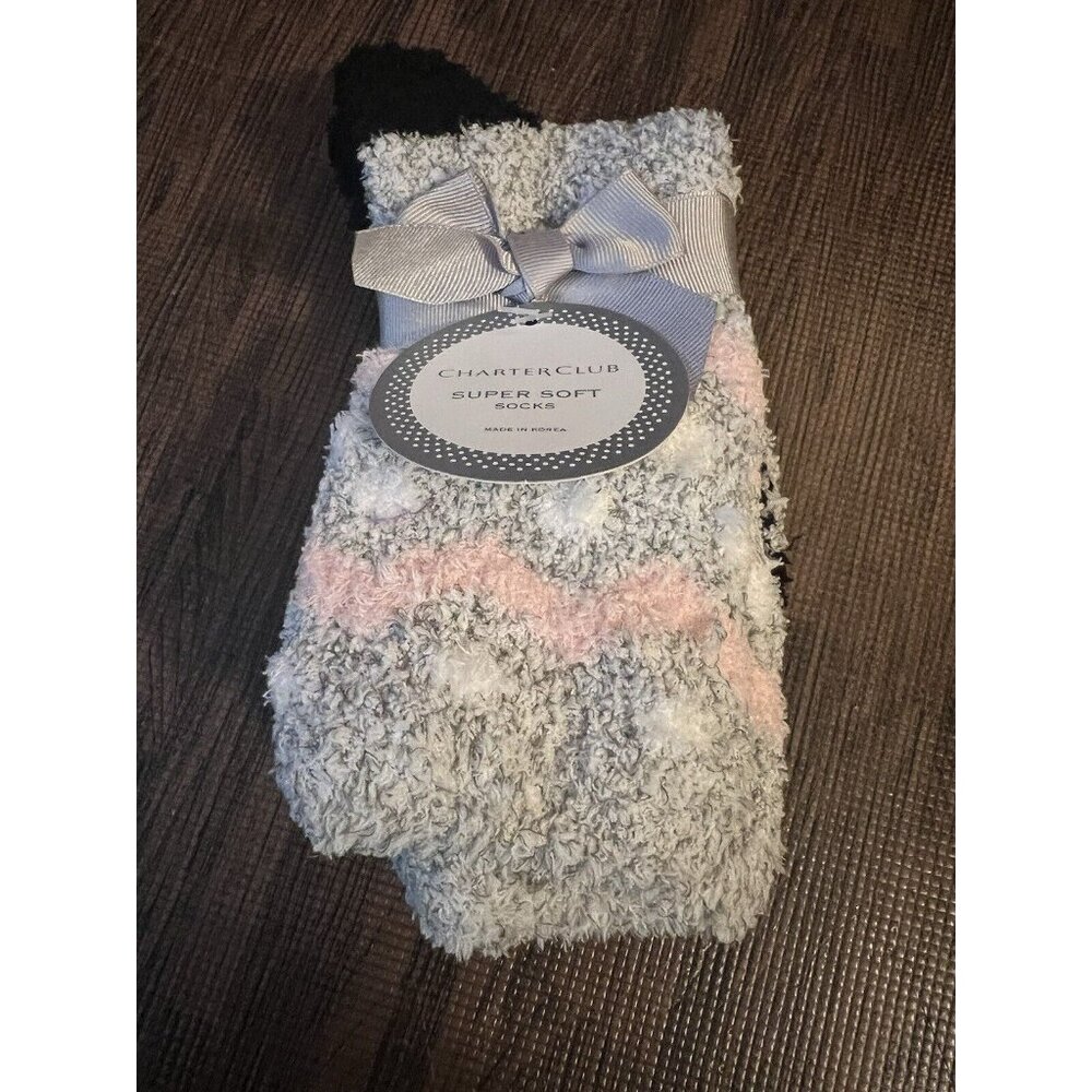 Charter Club Women's Soft Fuzzy Butter Socks Grey Pink 9-11 Fits Shoe Size 6-10